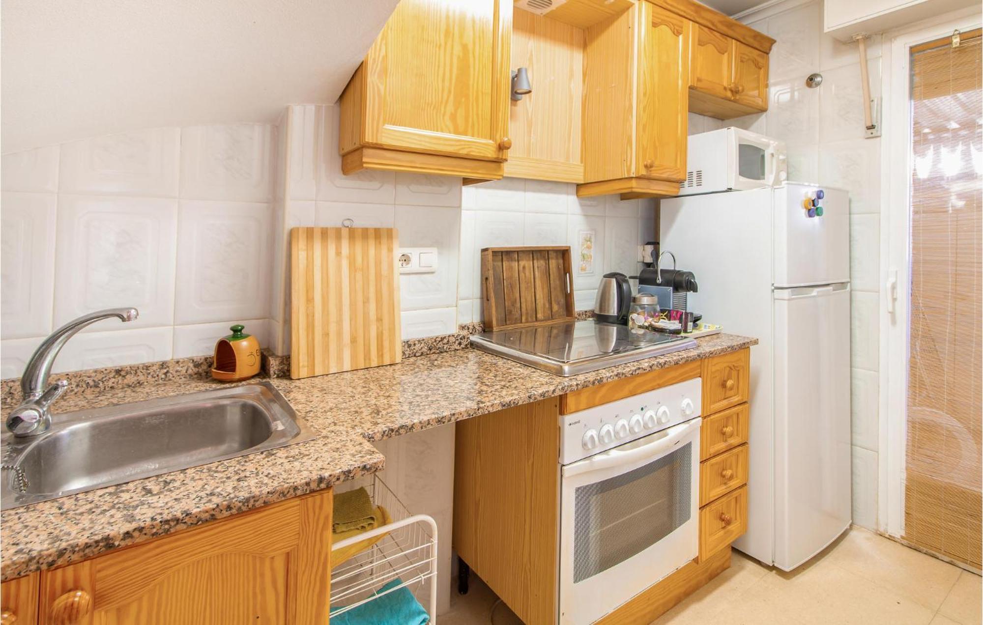 2 Bedroom Lovely Home In Santa Pola Bagian luar foto